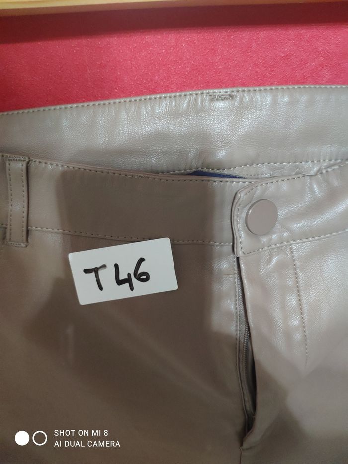Pantalon - photo numéro 2