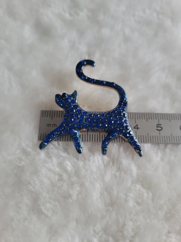 Chat strass bleus - photo numéro 6