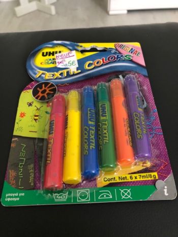 1 blister de 6 tubes  textil’ color NEUF