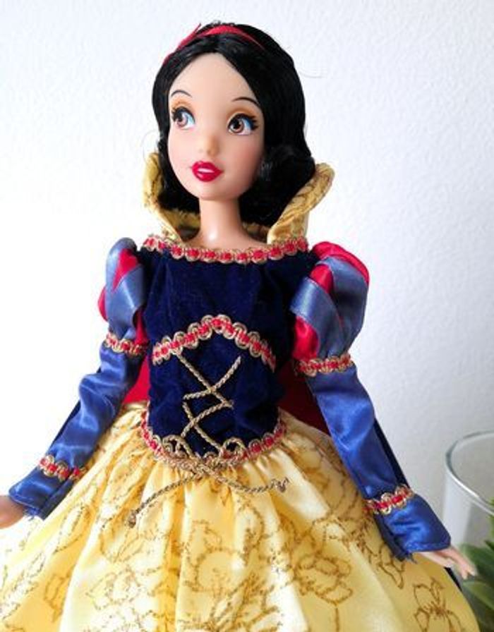 Coffret deluxe "Blanche Neige" Disney NEUF - photo numéro 9