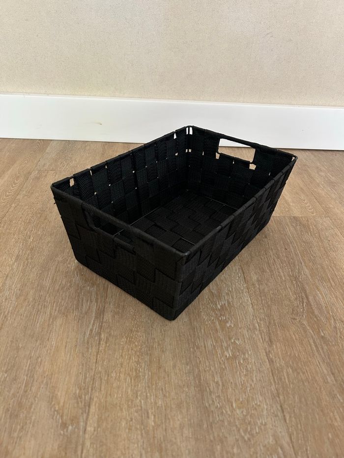 Panier de rangement plastique tressé noir