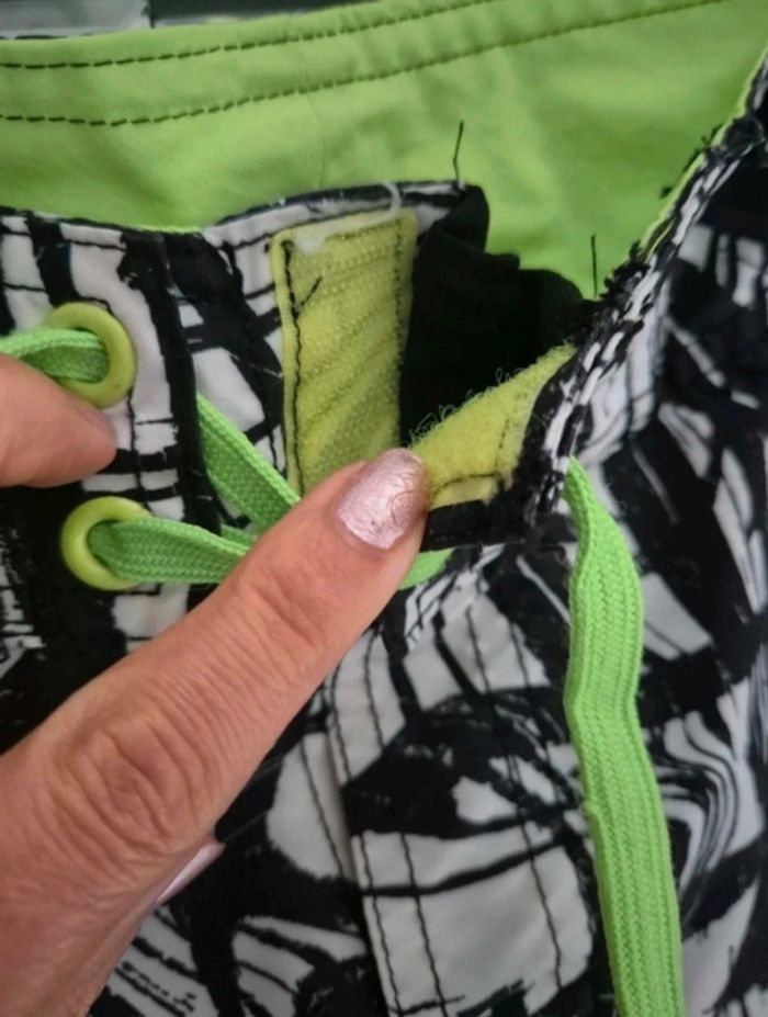 Maillot de bain 12/14 ans - photo numéro 3