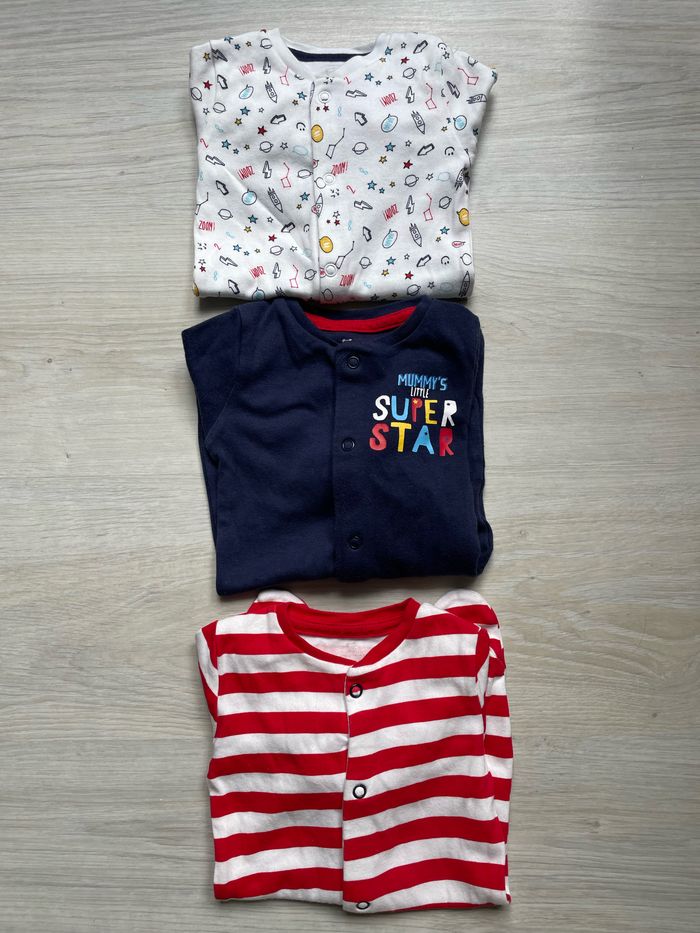 Lot de 3 pyjamas neufs garçon Primark naissance