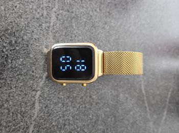 Vend montre femme 