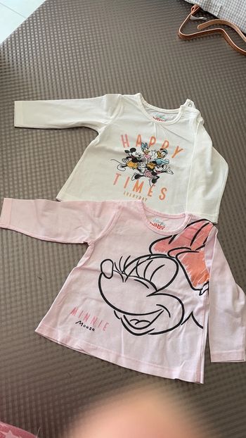 Lot de 2 teeshirt Disney baby 9 mois