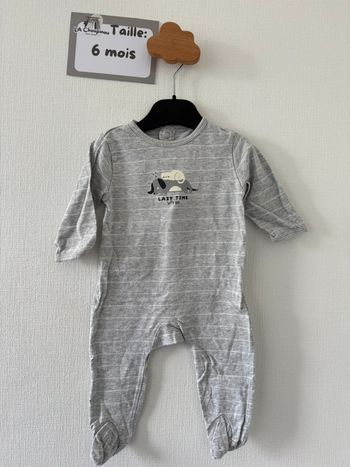 Pyjama / dors bien / grenouillère - taille 6 mois 🌼