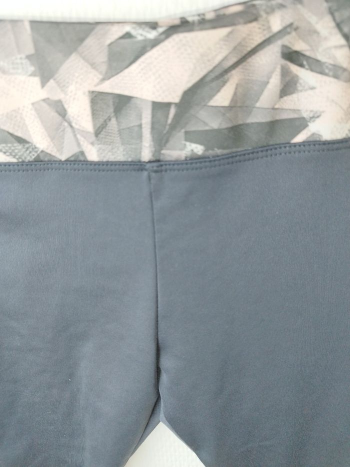 Leggings sport fille 5 ans - photo numéro 2