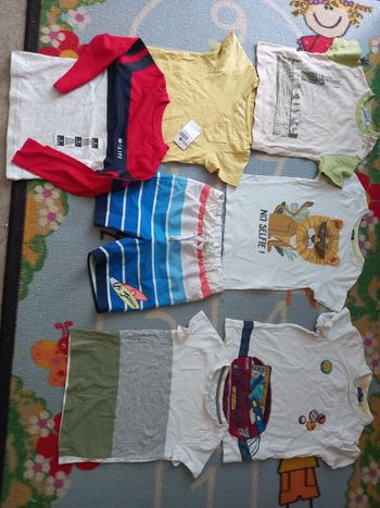 Lot tshirts bon etat celui avec les manches longues neuf