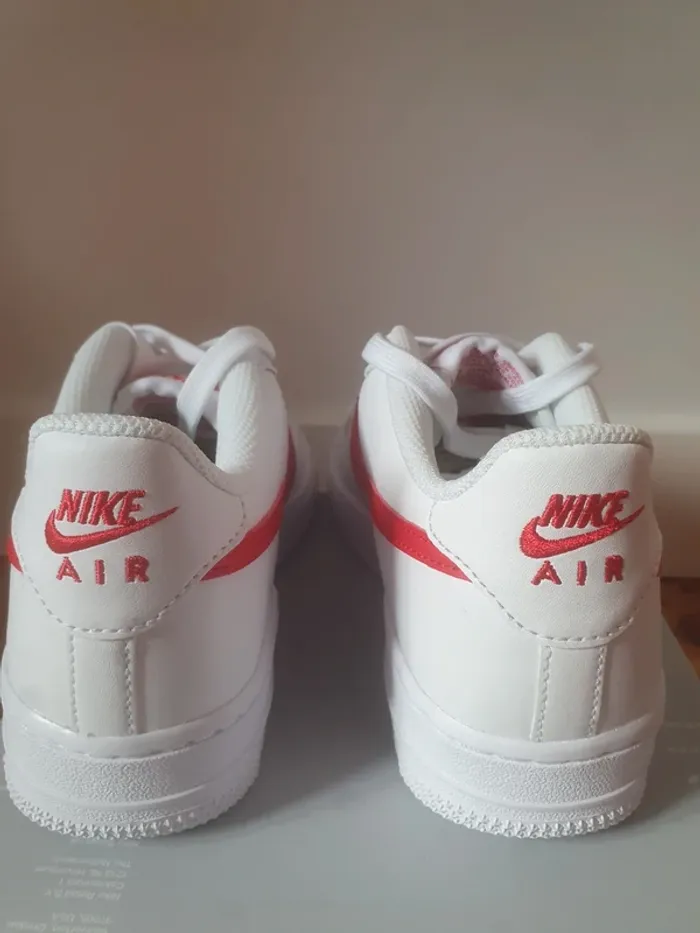 Nike Air Force 1 "White/Red" (36) - photo numéro 7
