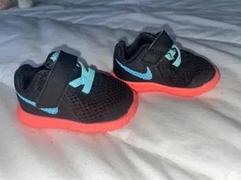 Chaussures bébé nike mixte