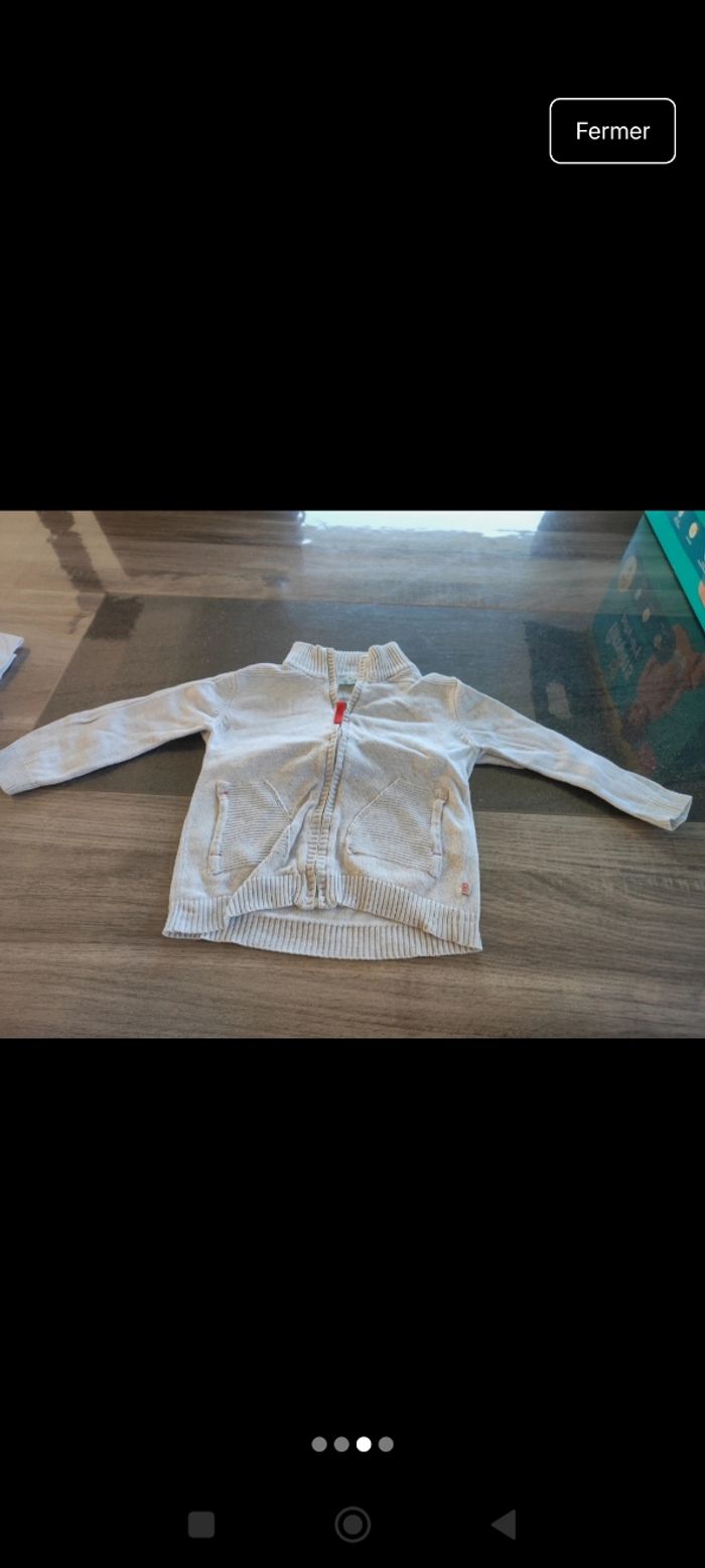 Lot 3 gilets 18 mois - photo numéro 3