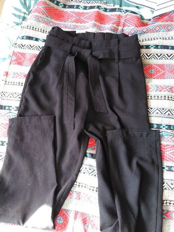Pantalon Jennyfer taille 36