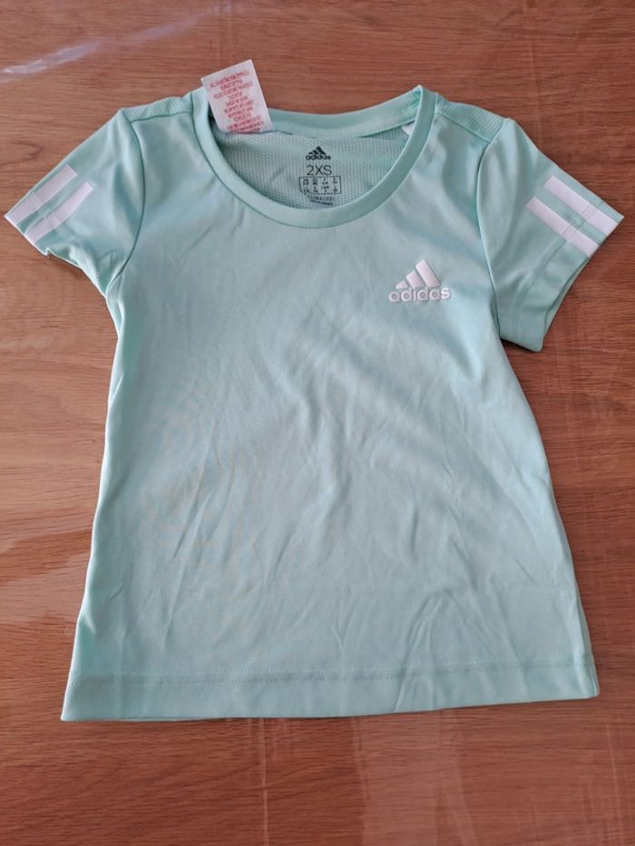 T-shirt Adidas