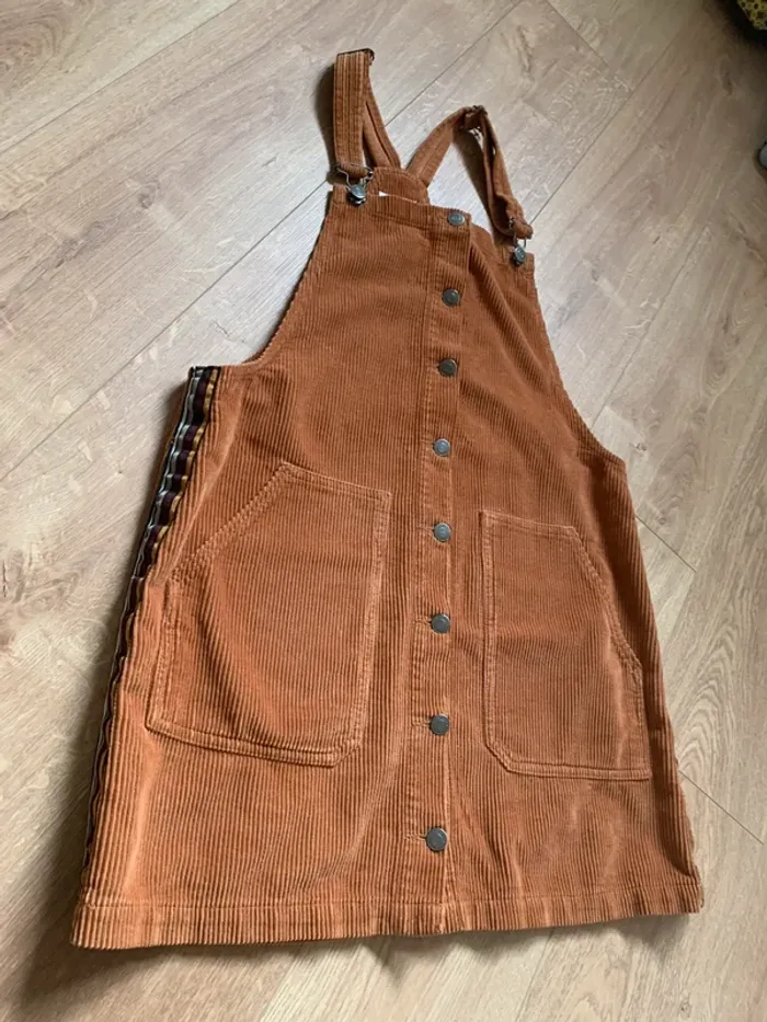 Robe à bretelles en velours Teddy Smith taille L en très bon état - photo numéro 2
