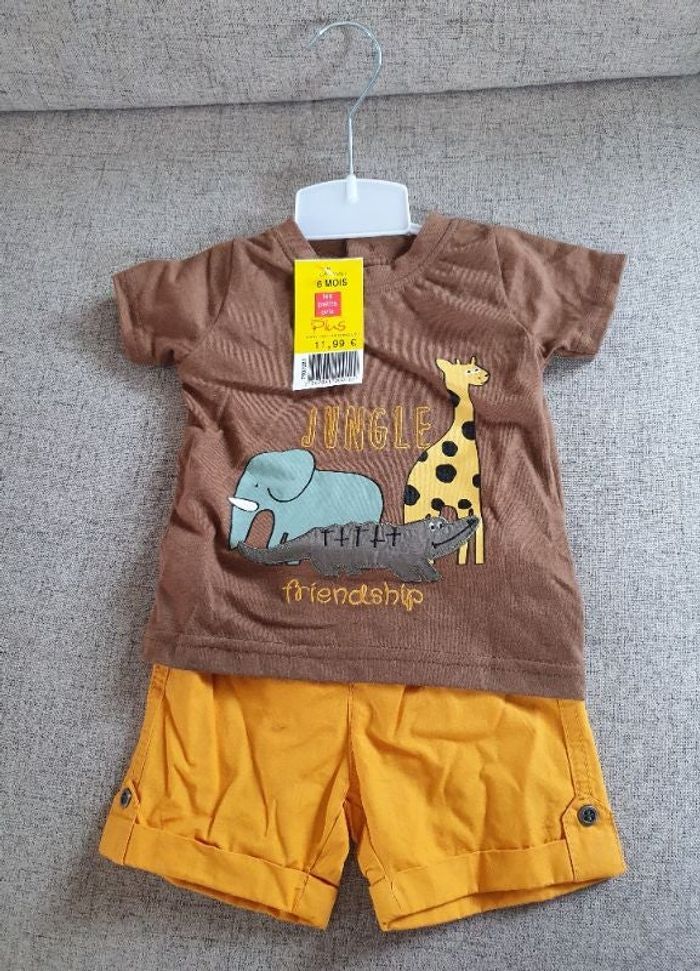 Ensemble garçon NEUF 6mois