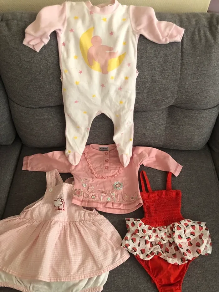 Lot de vêtement bébé fille