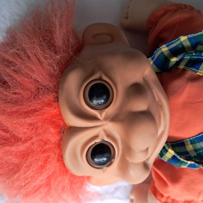 Poupée troll Hauteur 38 cm cheveux orange vintage - photo numéro 2