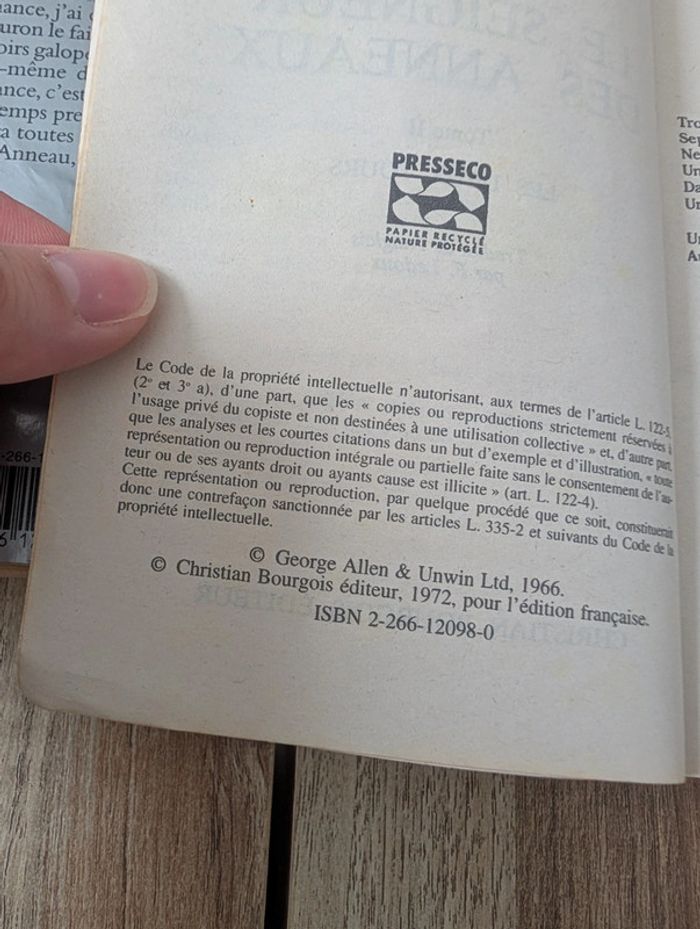 Lot livres le seigneur des anneaux - photo numéro 10