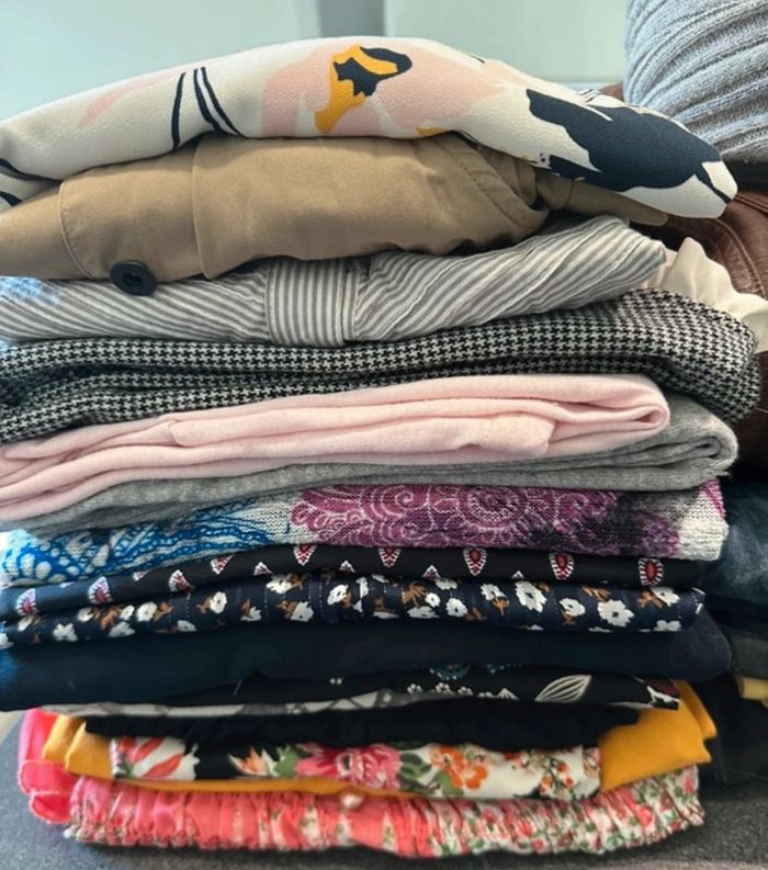 Lot 26 vêtements en taille 40-42/42-44 - photo numéro 2