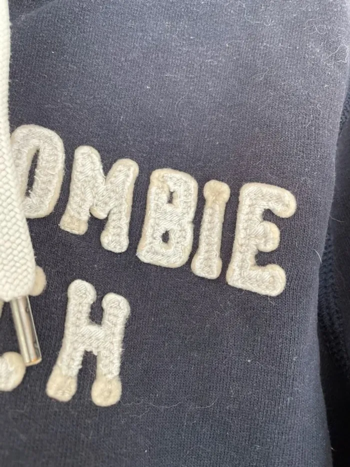 Sweater zippe Abercrombie taille M - photo numéro 4