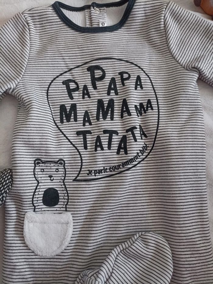Pyjama 1 pièce 12 mois - photo numéro 2