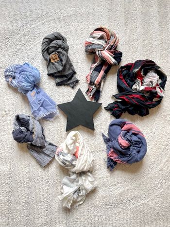 Lot d’écharpes foulard  TAO / IKKS