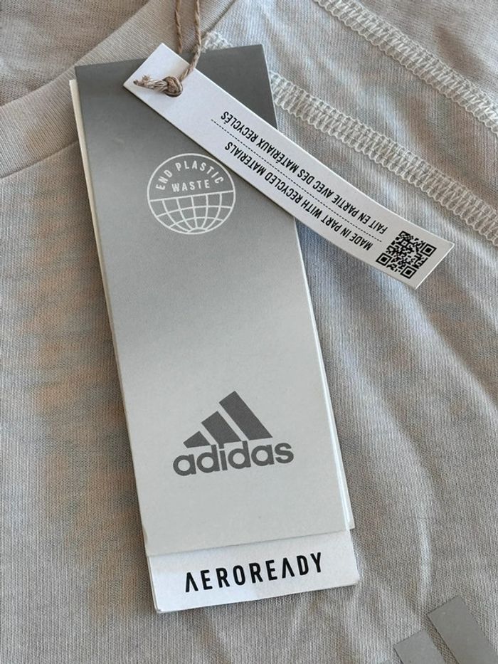 Tee shirt slim fit adidas taille L neuf avec étiquette - photo numéro 3