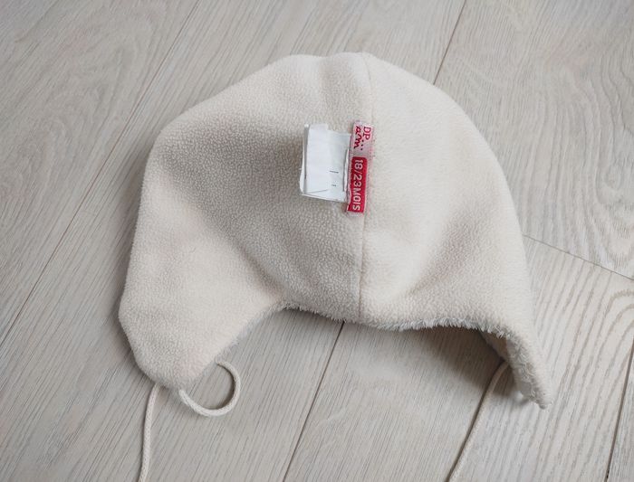 Bonnet tout doux DPAM 18-23 mois – motif cœur et pompons 💕 - photo numéro 4