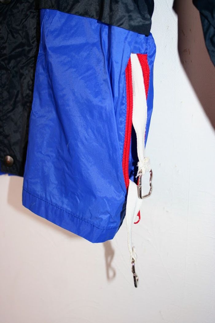 Imperméable taille 5 ans - photo numéro 4