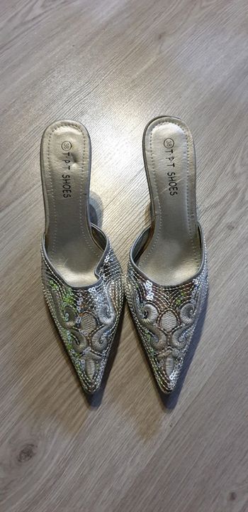 Chaussure sabot oriental