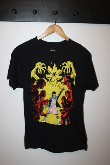 T-Shirt Stranger Things