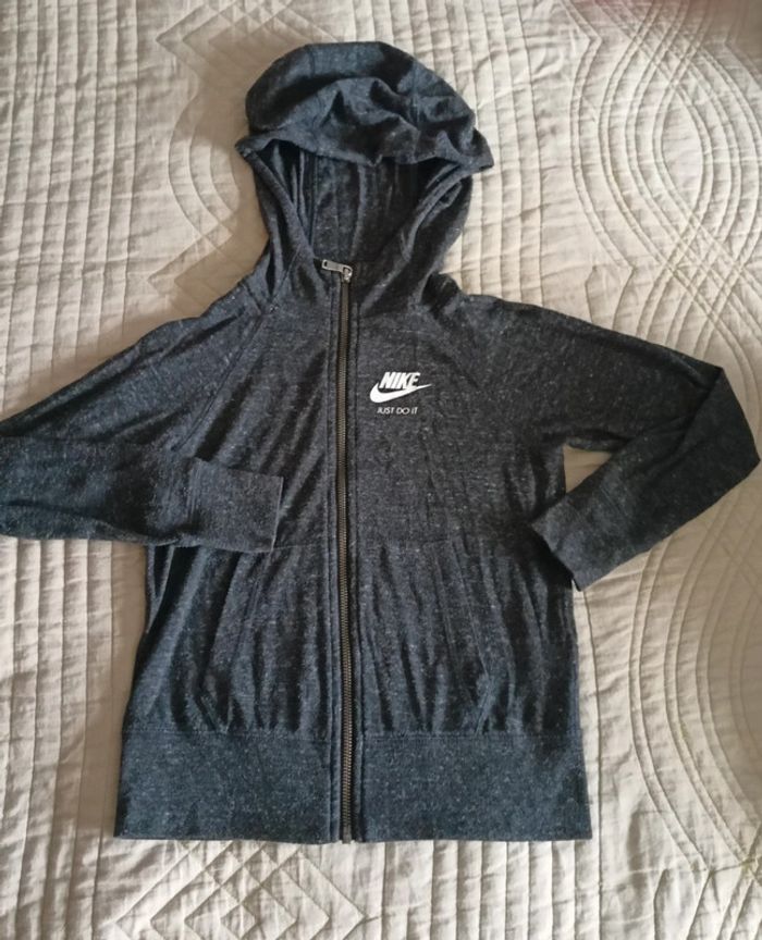Gilet fin à capuche gris moucheté Nike 8/10 ans