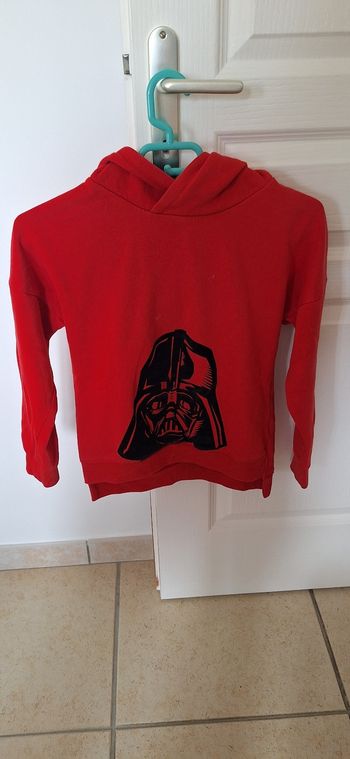 Sweat à capuche rouge Star wars/ 10 ans / Orchestra