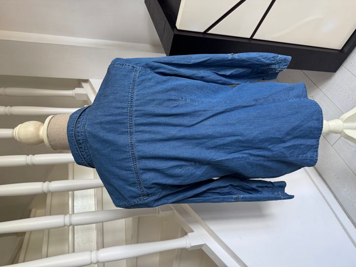 Chemise Camaieu en jean avec pierres brillantes - photo numéro 4