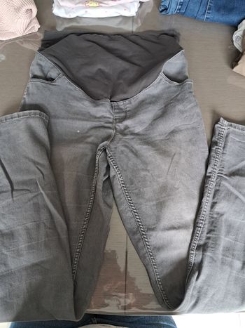 Pantalon de grossesse