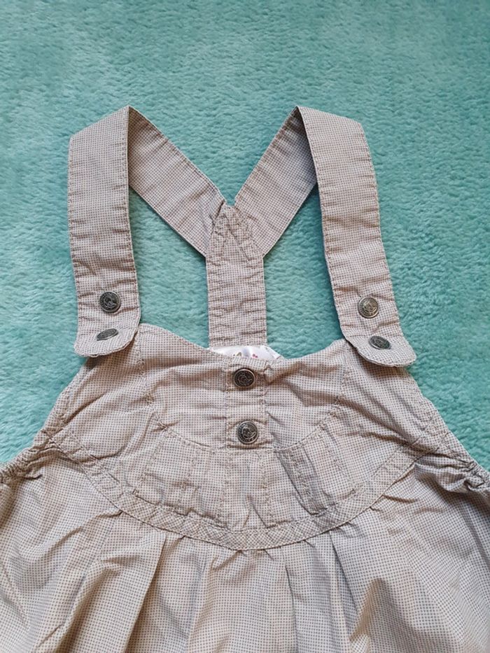 Très jolie robe 5 ans - photo numéro 3