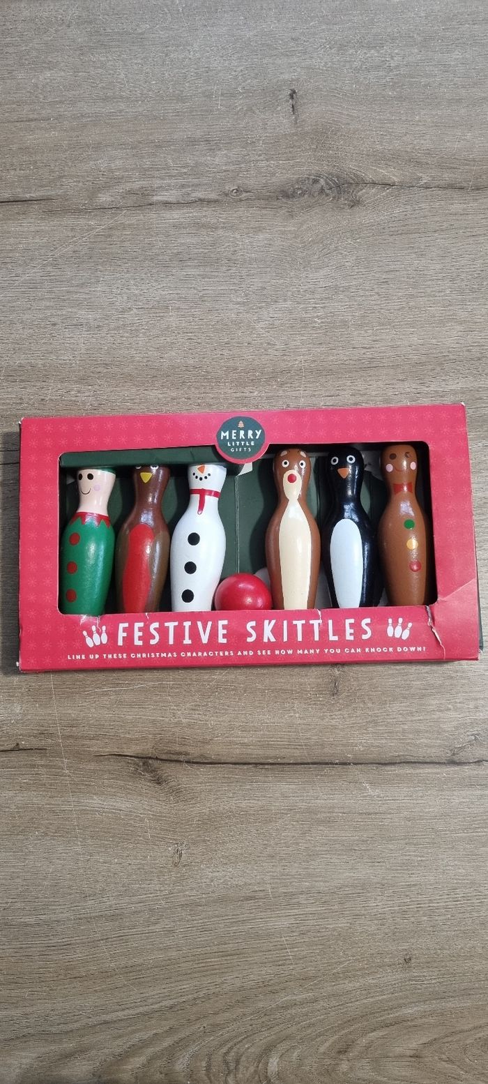 Jeu de mini quilles en bois de Noël