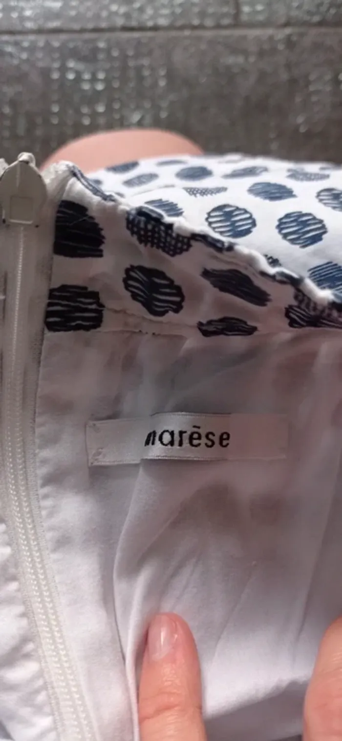 Jupe de marque Marèse 
Taille 5 ans 
Très bon état - photo numéro 2