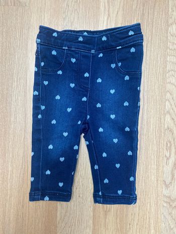 Jeans avec des petits cœur