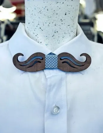 Noeud papillon artisanal moustache en bois massif de noyer