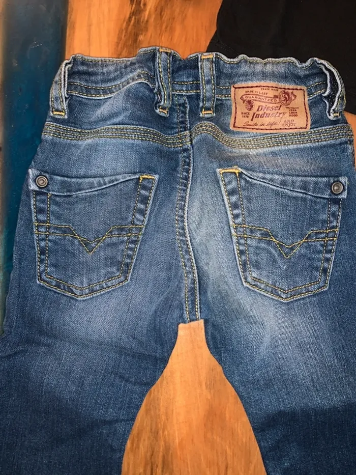 Ensemble Diesel taille 9 mois - photo numéro 5