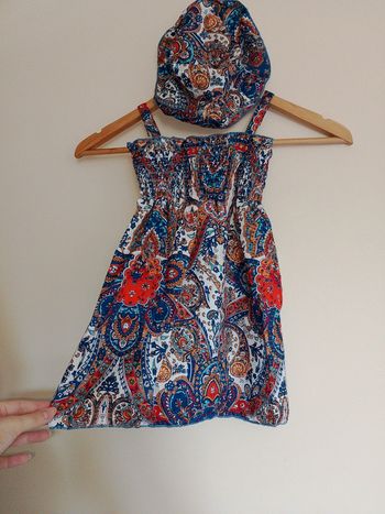 Robe bébé fille 18-24 mois avec chapeau
