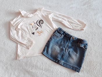 Ensemble blouse col claudine et jupe 5 ans