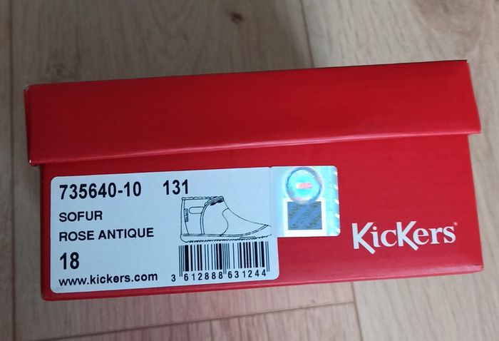 Bottes / Bottines fourrées - chaussures bébé fille Kickers Sofur Rose - Taille 18 - photo numéro 8