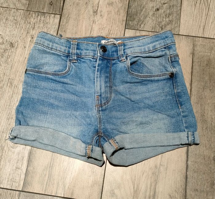 Short en jean fille taille 8 ans - photo numéro 1