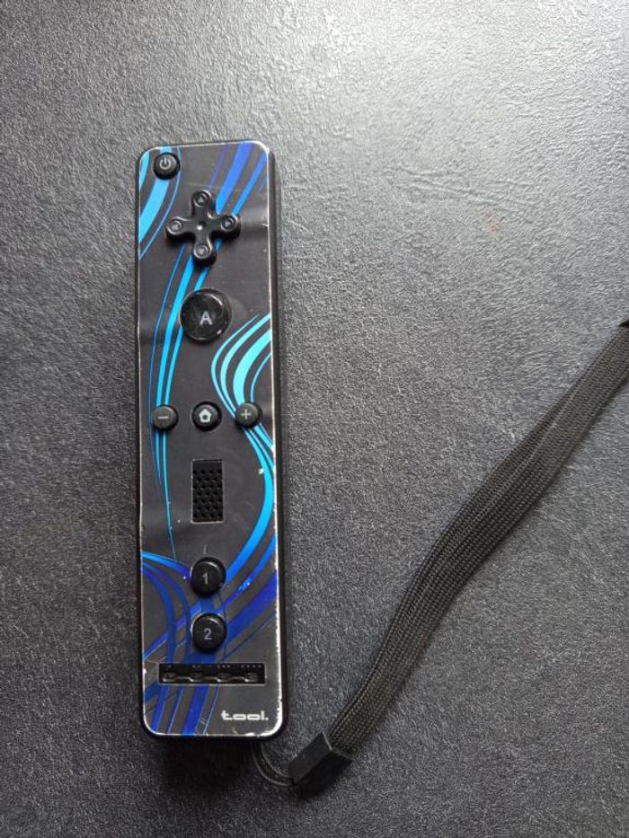 Nintendo - Wii - Wiimote (non officielle)