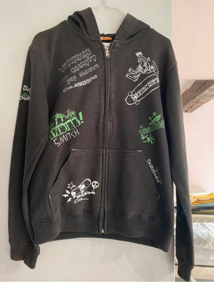 Sweat-shirt à capuche