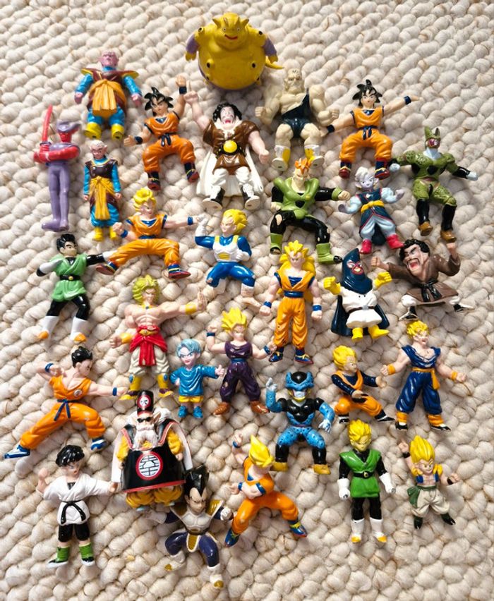 Lot de 30 Gashapon DBZ Dragon Ball Z Jouets Vintage