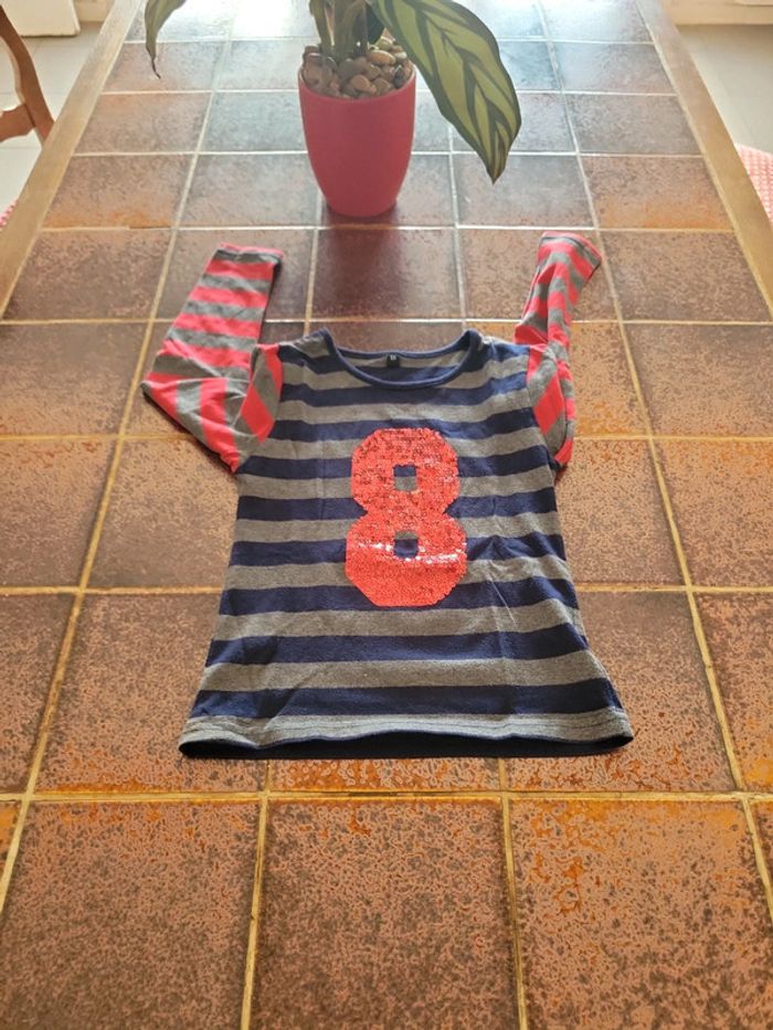 Tee shirt manches longues numéro 8 sequin