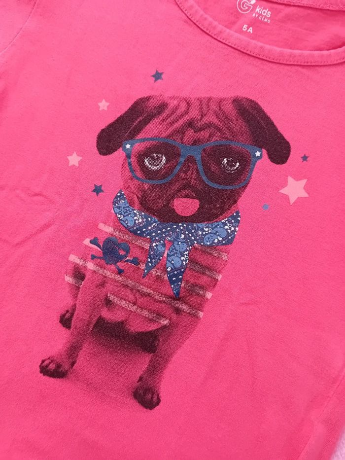 T-shirt Gémo taille 5 ans en très bon état - photo numéro 2